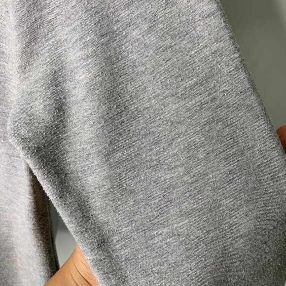 Athleta Girl Kids Gray Sweatshirt Top Long Sleeve Size Large 12 Years - Picture 3 of 13